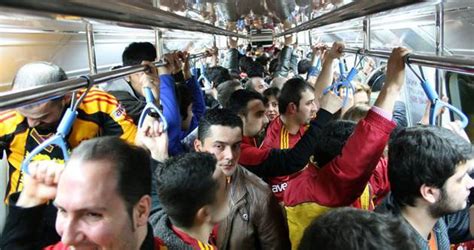 G­a­l­a­t­a­s­a­r­a­y­­d­a­n­ ­m­e­t­r­o­ ­u­y­a­r­ı­s­ı­